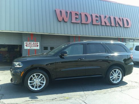 Used 2024 Dodge Durango GT AWD/4WD image 2