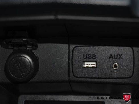 Used 2018 Subaru Forester 2.5i w/ Alloy Wheel Package image 29