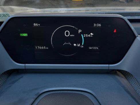 Used 2025 Toyota bZ4X FWD w/ Weather Package image 8