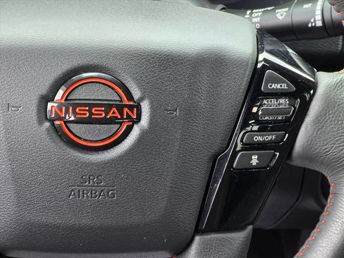 Used 2023 Nissan Frontier PRO-4X w/ Pro Convenience Package AWD/4WD image 17