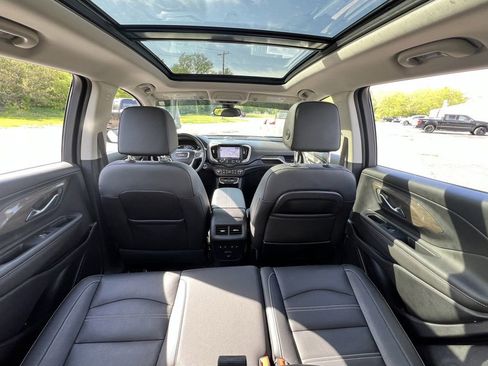 Used 2023 GMC Terrain Denali w/ LPO, Floor Liner Package AWD/4WD image 40