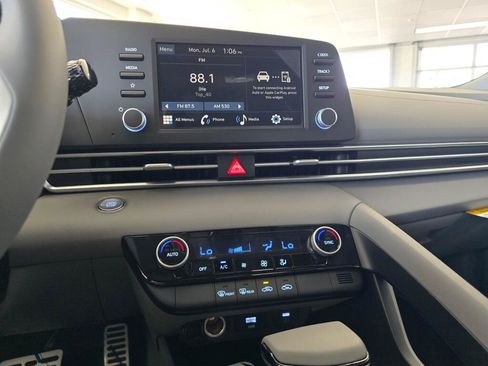 New 2026 Hyundai Elantra Sport FWD image 24