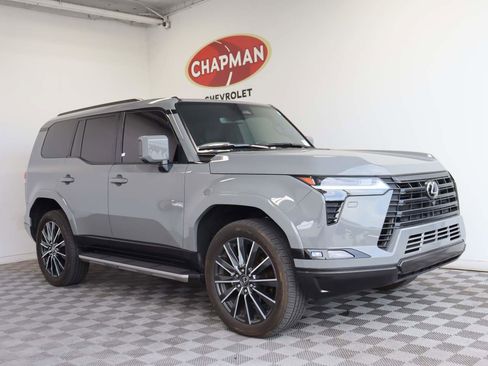 Used 2024 Lexus GX 550 w/ Accessory Package (Z1) AWD/4WD image 1