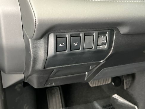 New 2026 Subaru Ascent Limited AWD/4WD image 29