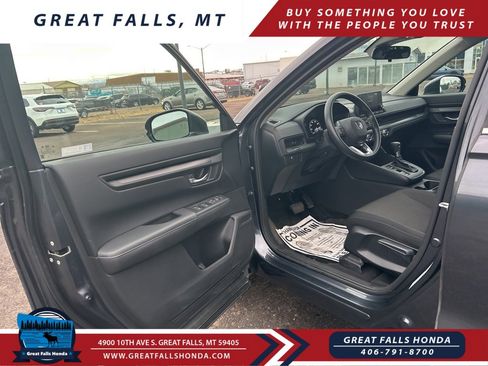 Used 2023 Honda CR-V LX image 11