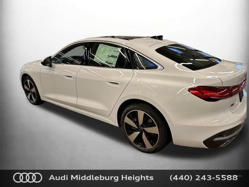 Used 2025 Audi A5 2.0T Premium AWD/4WD image 5