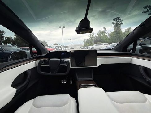 Used 2022 Tesla Model X AWD/4WD image 18