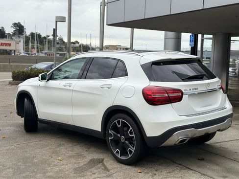 Used 2020 Mercedes-Benz GLA 250 GLA 250 image 4