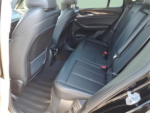 Used 2023 BMW X3 sDrive30i image 11