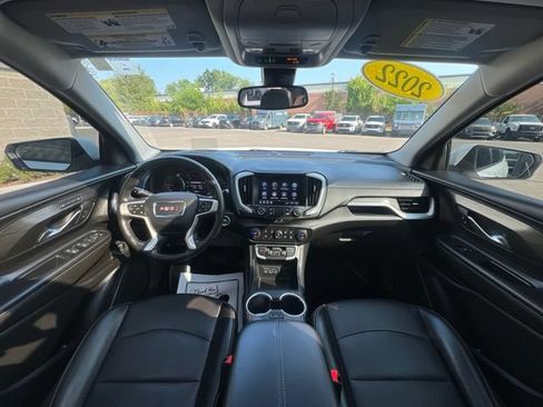 Used 2022 GMC Terrain SLT w/ Tech Package AWD/4WD image 19