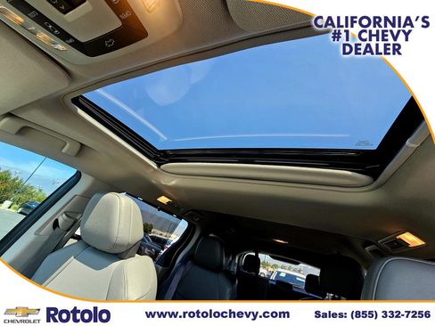 Used 2024 Toyota Sienna XLE w/ XLE Plus Package image 24