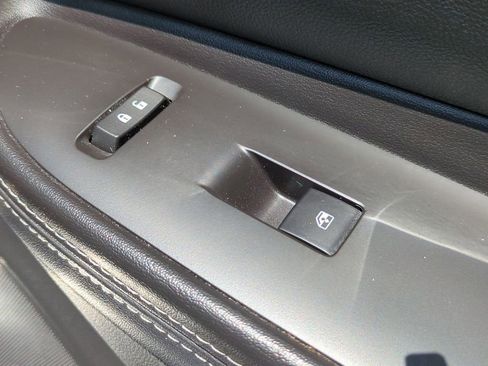 Used 2021 Buick Encore Preferred w/ Safety Package image 37