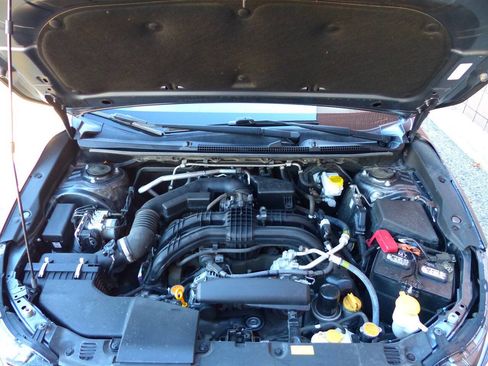 Used 2021 Subaru Impreza 2.0i Premium image 16