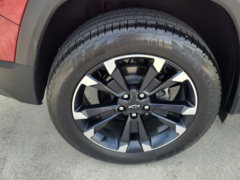 Used 2026 Chevrolet Equinox RS w/ Safety and Technology Package FWD image 8