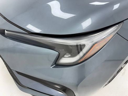 Used 2023 Toyota Corolla SE FWD image 6