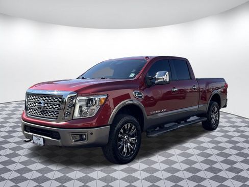 Used 2018 Nissan Titan Platinum Reserve w/ Platinum Utility Package AWD/4WD image 3