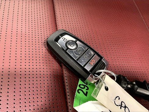 Used 2025 Ford Mustang GT Premium image 11