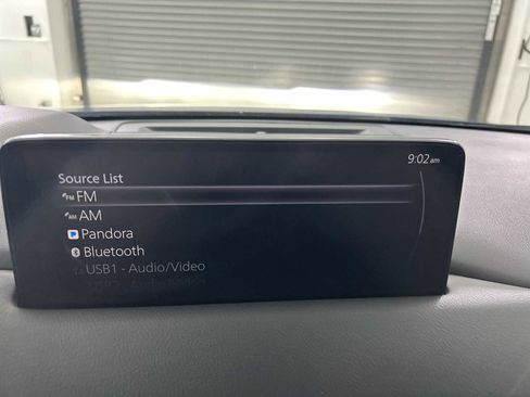 Used 2024 MAZDA CX-5 Carbon Edition image 12