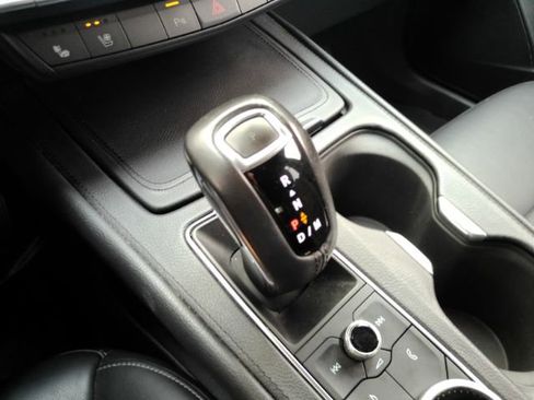 Used 2019 Cadillac XT4 Premium Luxury image 43