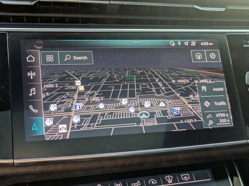 Used 2019 Audi Q8 Prestige w/ Towing Package image 28