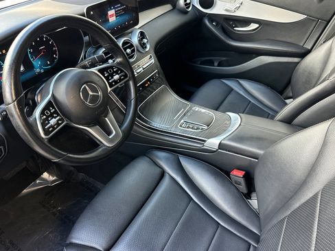 Used 2022 Mercedes-Benz GLC 300 image 23
