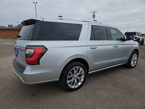 Used 2019 Ford Expedition Max Platinum image 11