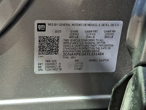 Used 2026 Chevrolet Equinox LT AWD/4WD image 27