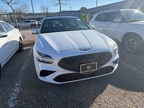 Used 2025 Genesis G70 3.3T Advanced w/ Sport Prestige Package image 3