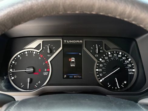 Used 2023 Toyota Tundra Limited AWD/4WD image 16