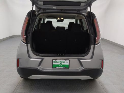 Used 2023 Kia Soul S image 29