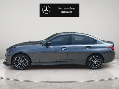 Used 2019 BMW 330i xDrive Sedan w/ Premium Package AWD/4WD image 2