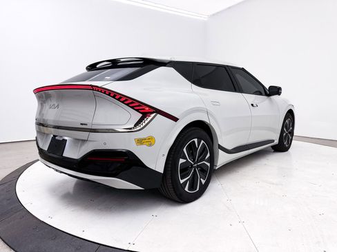 Used 2022 Kia EV6 GT-Line w/ GT-Line Suede Seat Package image 16