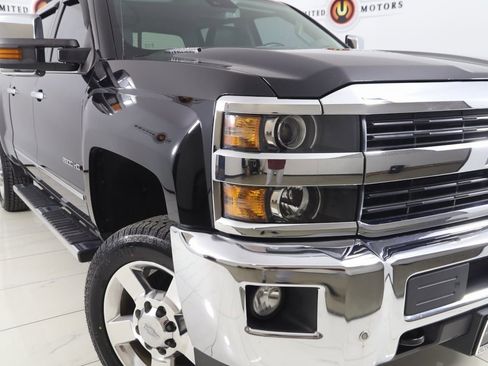 Used 2016 Chevrolet Silverado 2500 LTZ w/ Duramax Plus Package image 17