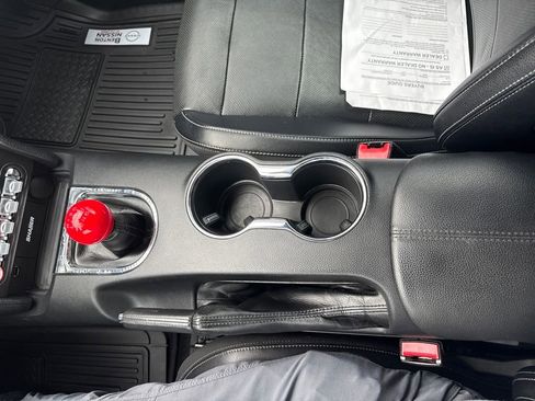 Used 2016 Ford Mustang GT Premium image 27