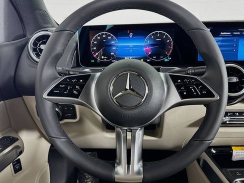 Certified 2026 Mercedes-Benz GLB 250 image 19