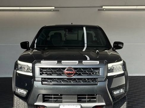 Certified 2025 Nissan Frontier PRO-4X AWD/4WD image 18