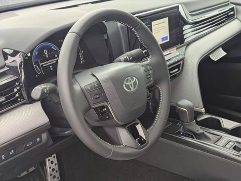 New 2026 Toyota Camry SE FWD image 3