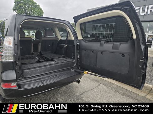 Used 2023 Lexus GX 460 Premium AWD/4WD image 36
