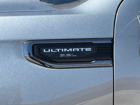 Used 2025 GMC Sierra 1500 Denali Ultimate AWD/4WD image 7