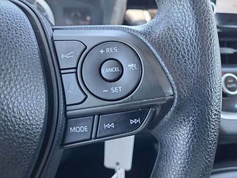 Used 2020 Toyota Corolla LE w/ Carpet Mat Package (TMS) FWD image 21