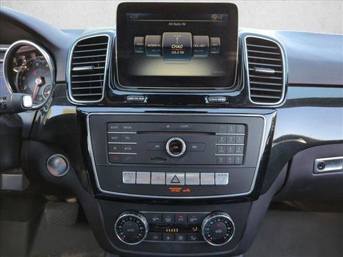 Used 2018 Mercedes-Benz GLE 350 image 10