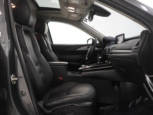Used 2023 MAZDA CX-9 Touring image 10