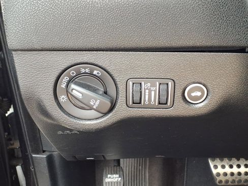 Used 2018 Dodge Charger R/T Scat Pack w/ Driver Confidence Group RWD image 21