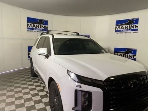 Used 2025 Hyundai Palisade Calligraphy image 4