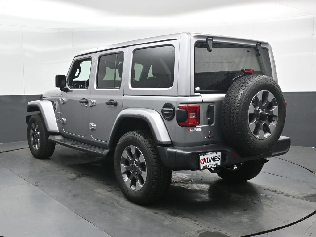 Used 2020 Jeep Wrangler Unlimited Sahara AWD/4WD image 9