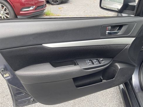 Used 2014 Subaru Legacy 2.5i Premium AWD/4WD image 11