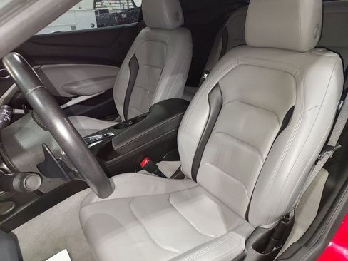 Used 2023 Chevrolet Camaro LT w/ Technology Package image 17