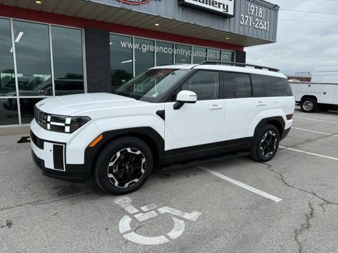 Used 2025 Hyundai Santa Fe SEL image 1