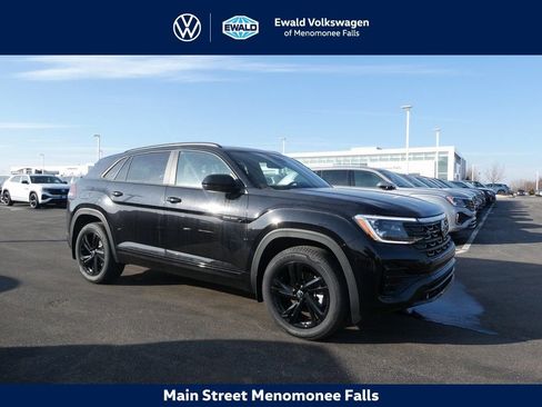 New 2026 Volkswagen Atlas Cross Sport SEL R-Line image 1