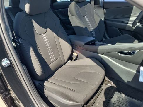 New 2026 Hyundai Elantra SEL Sport Premium image 18